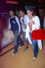 Sania Mirza snapped with Shoaib Malik in Mumbai on 15th April 2012 (6).JPG